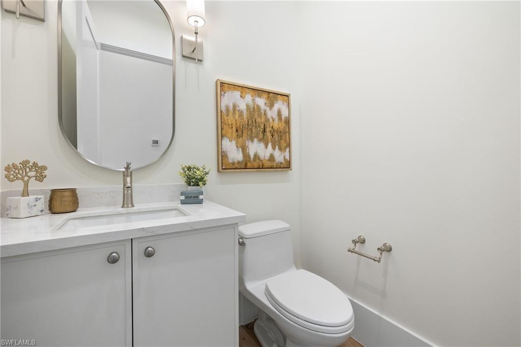 LAKE PARK - Residential