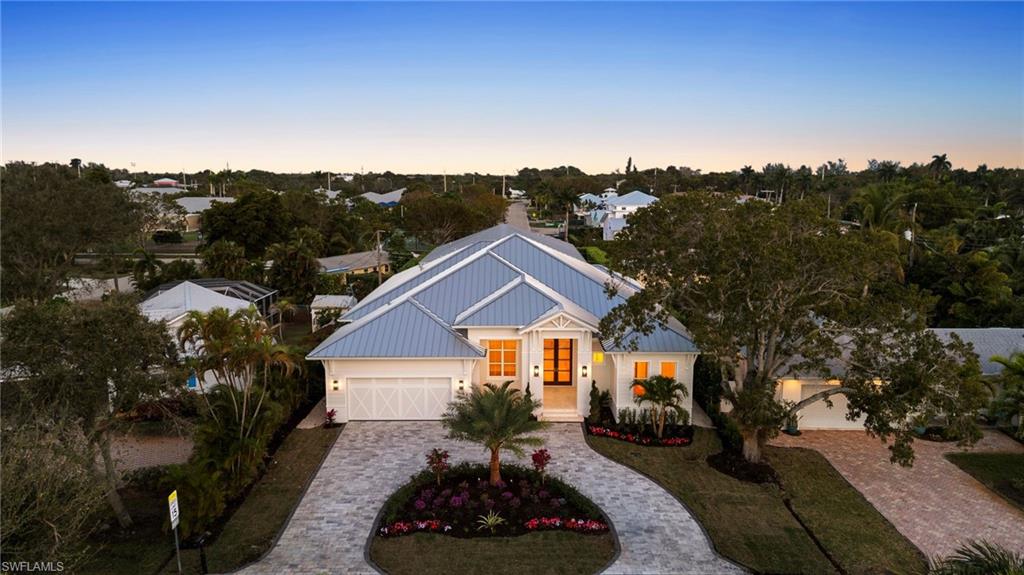 LAKE PARK - Residential