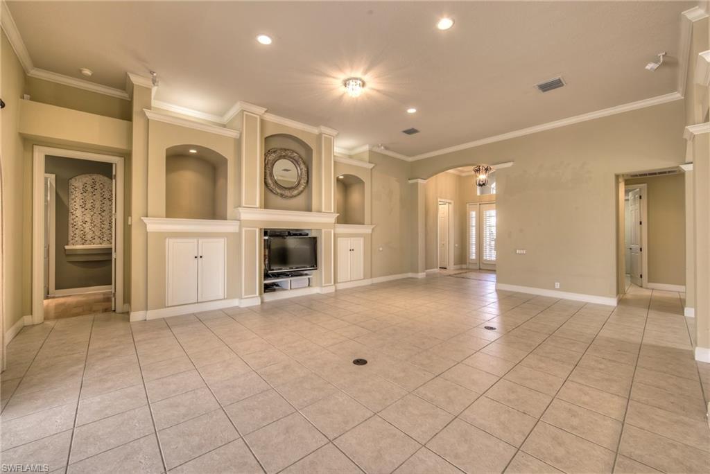 GINGER POINTE - Residential