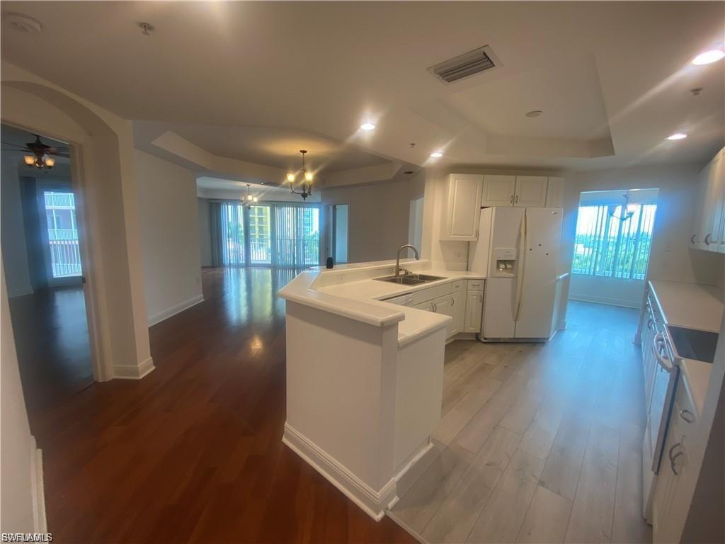 RIVIERA - Residential Lease