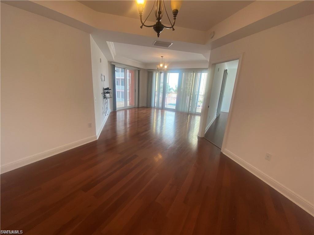 RIVIERA - Residential Lease