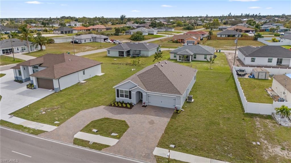 CAPE CORAL - Residential