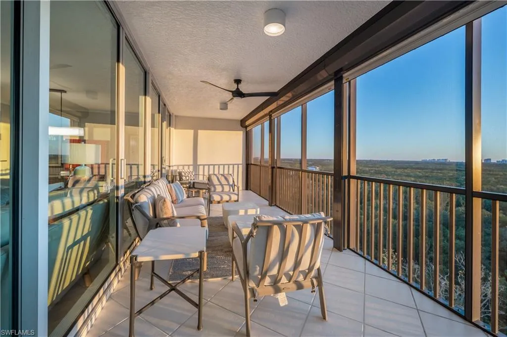 Naples, Florida, 34110, United States, 3 Bedrooms Bedrooms, ,4 BathroomsBathrooms,Residential,Active,1899937