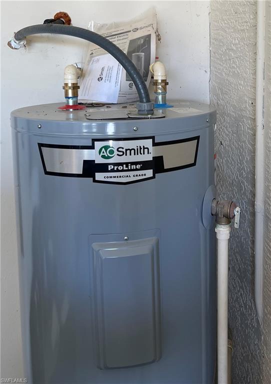 CORAL OAKS GOLF COURSE - Residential