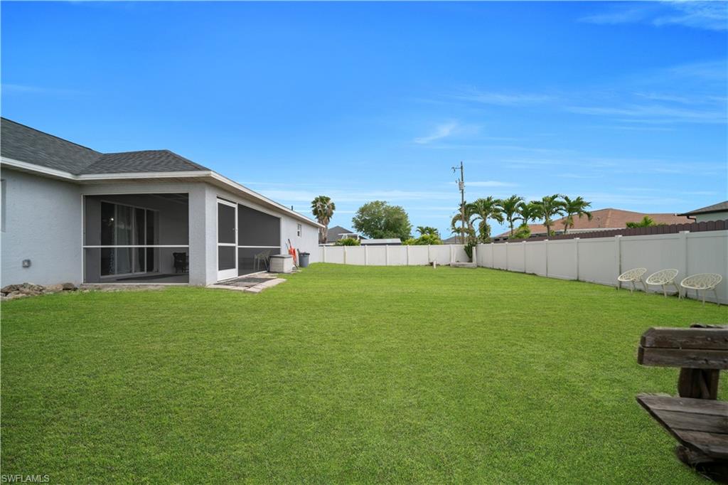 CAPE CORAL - Residential