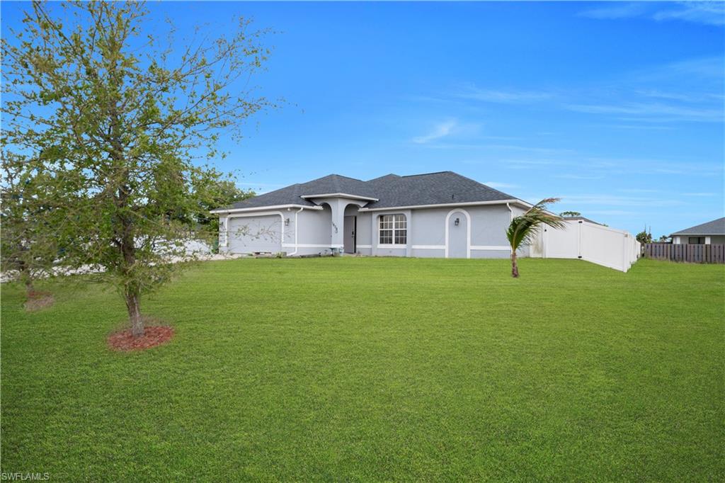 CAPE CORAL - Residential