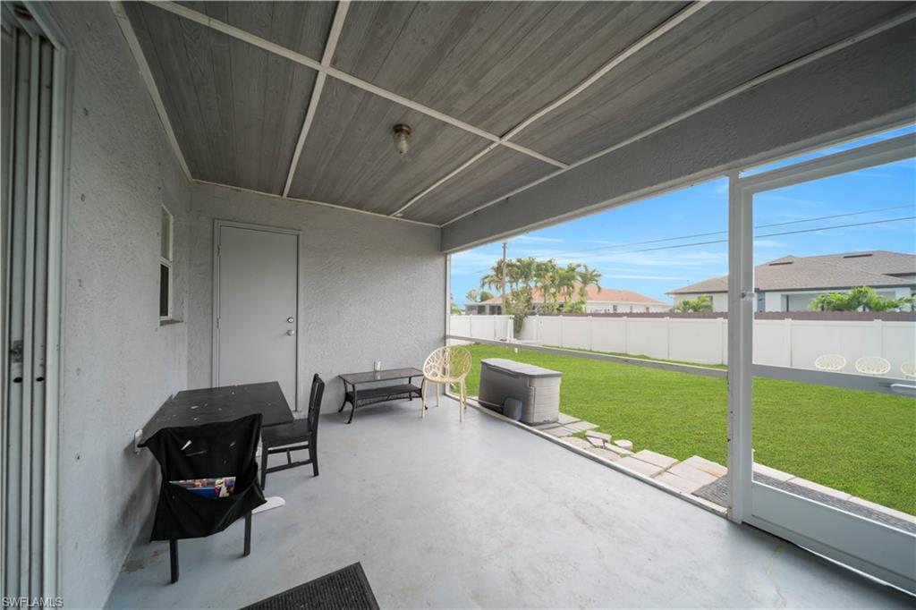 CAPE CORAL - Residential