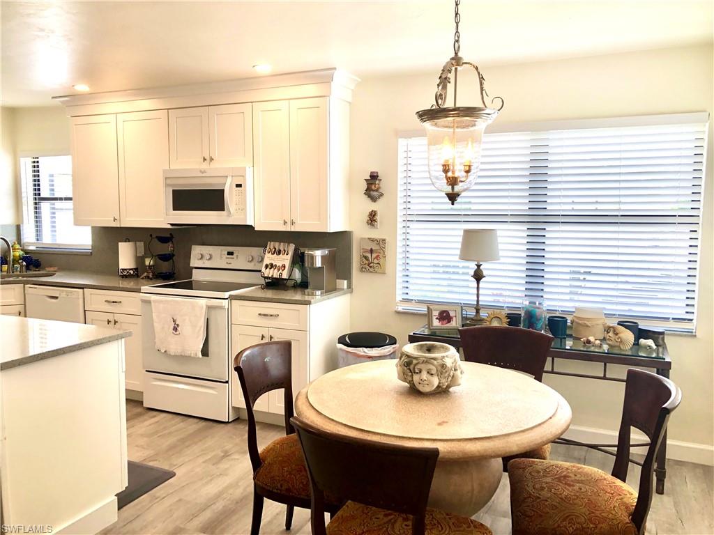 FAIRWAY WOODS AT THE FOREST - Residential