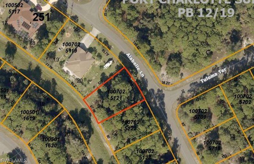 Good-Looking Lot ready for your purchase! There is a beautiful canal in the back! Only 3 minutes away from SR-41 and approximately 12 minutes away from I-75! Walmart is also 4-5 minutes away.