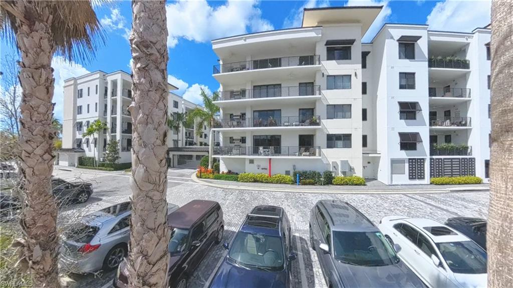 ELEVEN ELEVEN CENTRAL - Residential