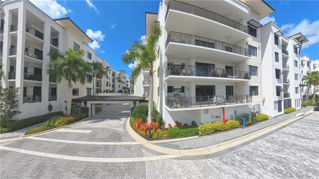 ELEVEN ELEVEN CENTRAL - Residential