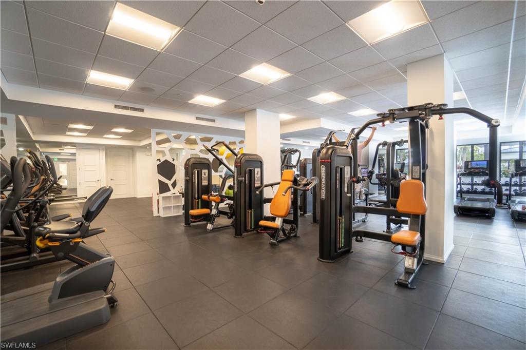 ELEVEN ELEVEN CENTRAL - Residential