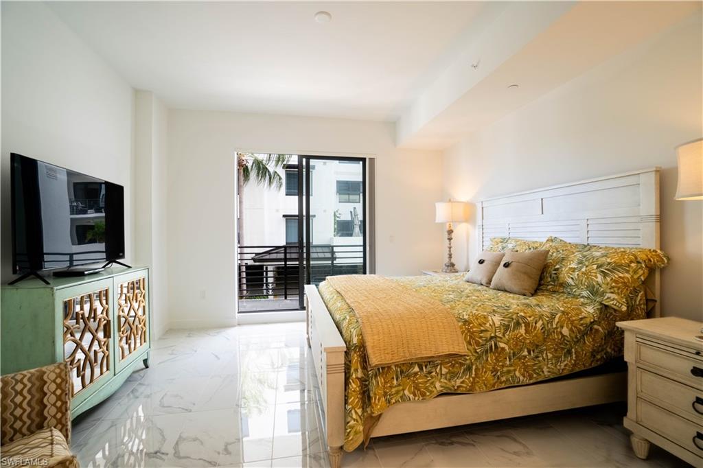 ELEVEN ELEVEN CENTRAL - Residential