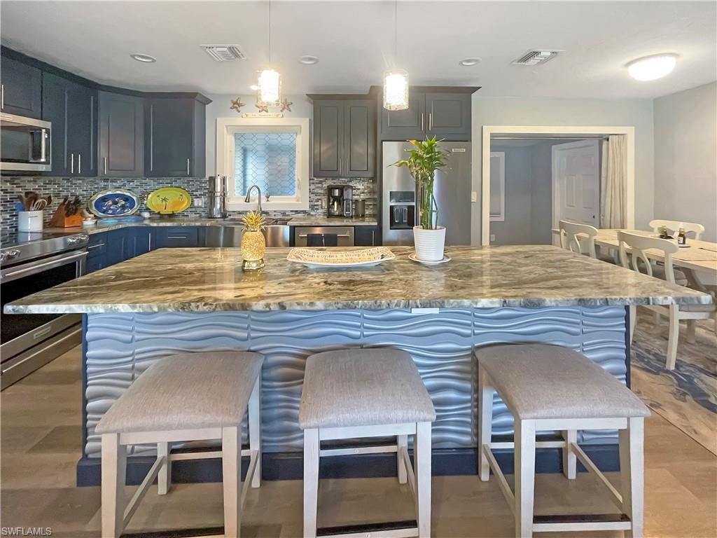 PINE ISLAND TROPICAL HOMESITES - Residential