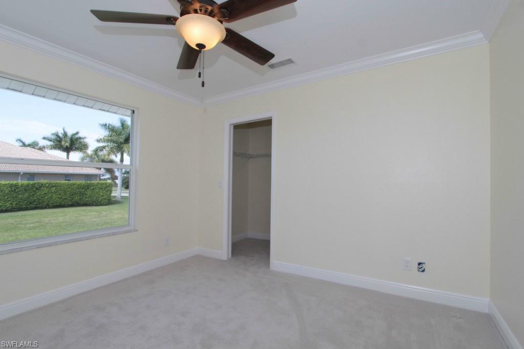 MARCO BEACH - Residential