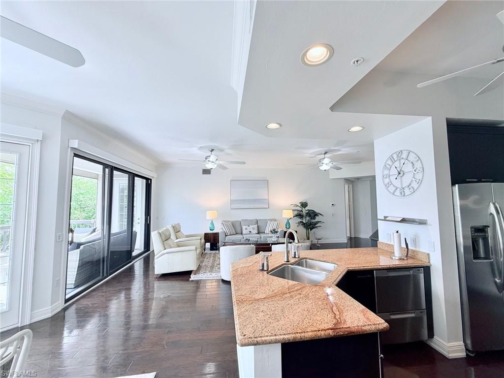 VICTOR DEL REY - Residential Lease