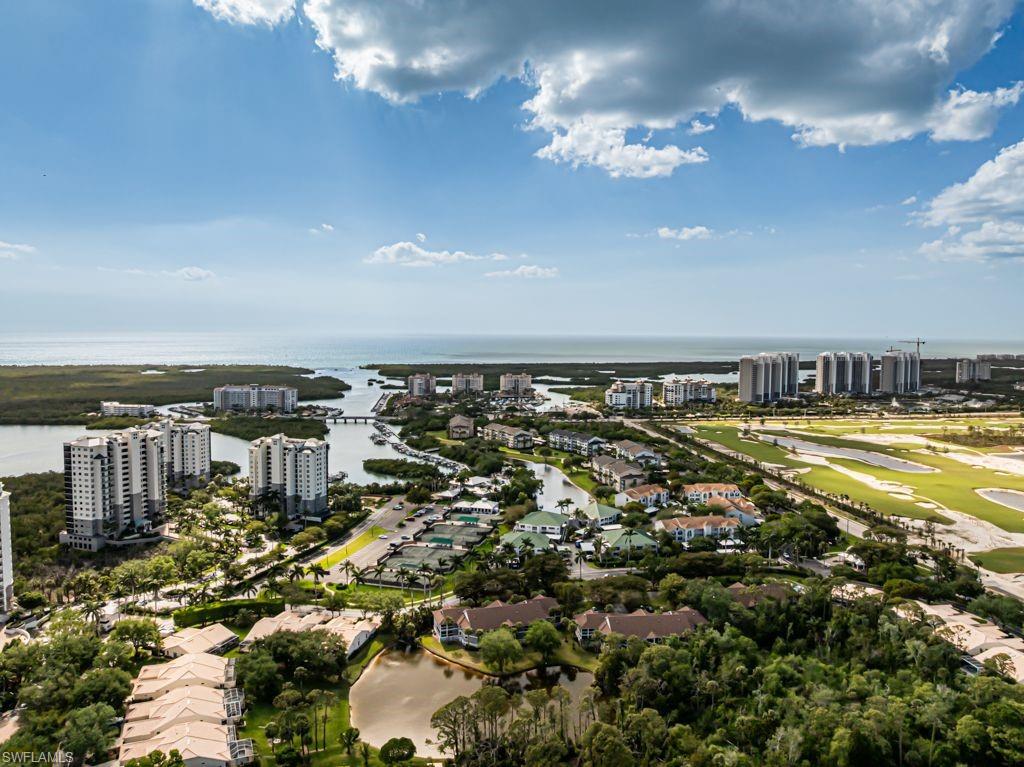 WIGGINS LAKES AND PRESERVES - Residential