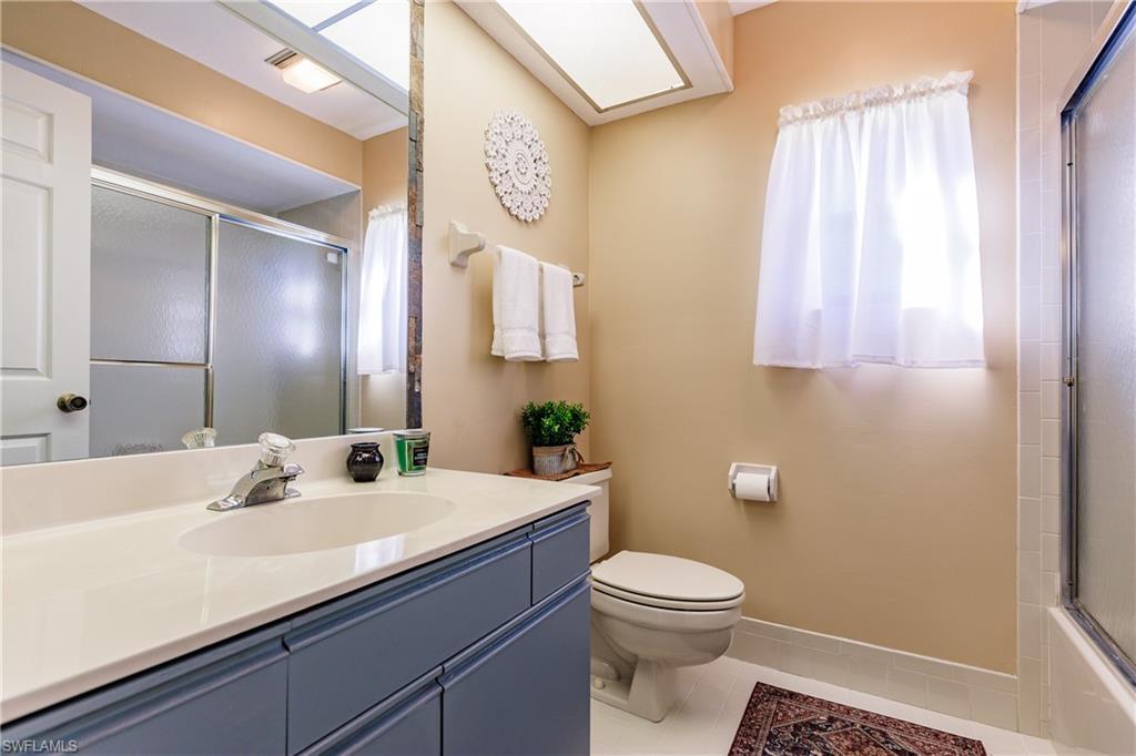 HUNTINGTON WOODS - Residential