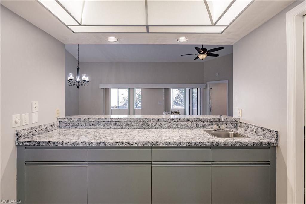 HUNTINGTON WOODS - Residential