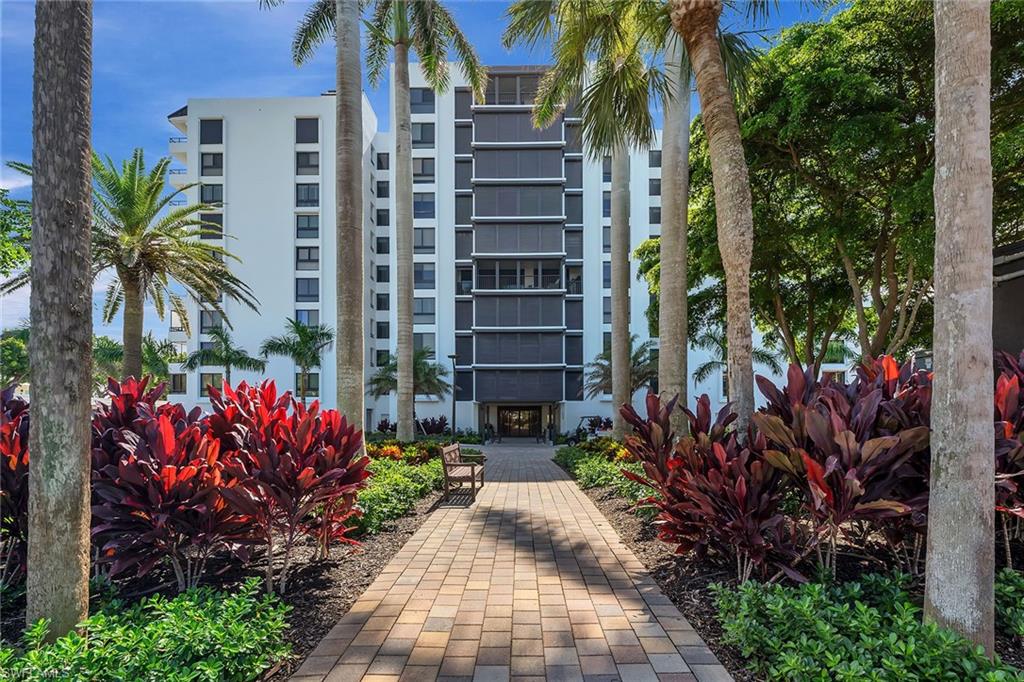 2400 Gulf Shore BLVD N 502