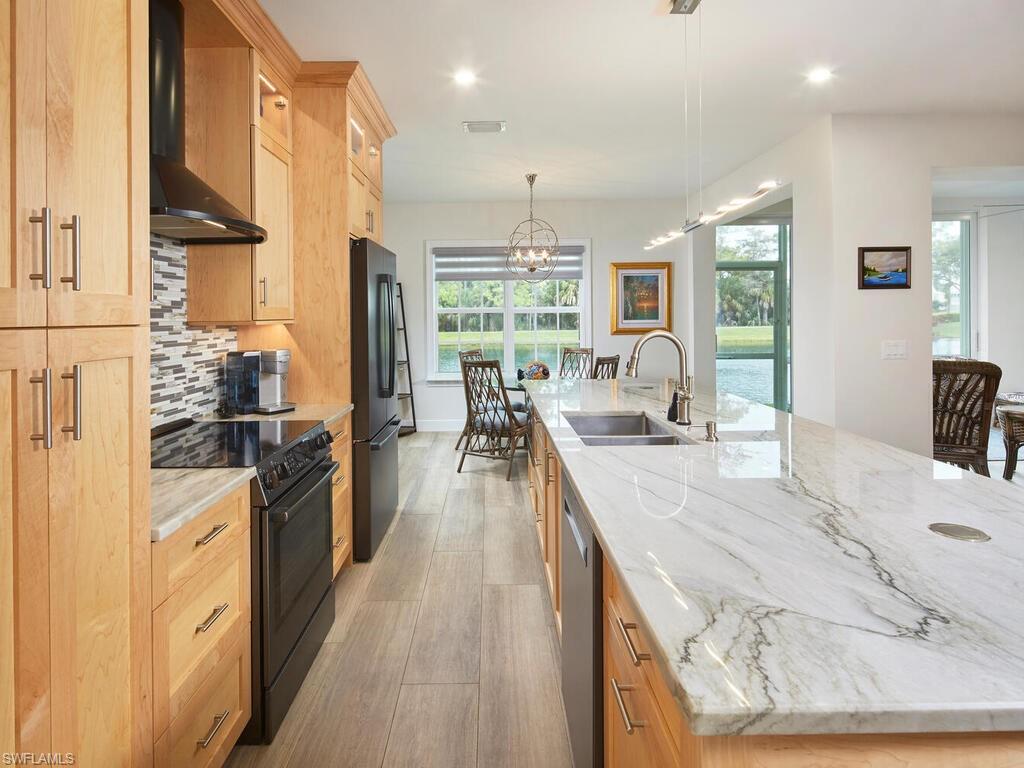 CYPRESS COVE - Residential