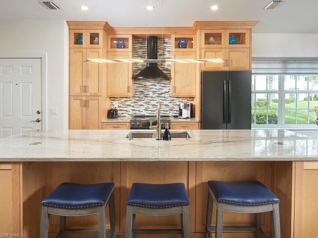 CYPRESS COVE - Residential