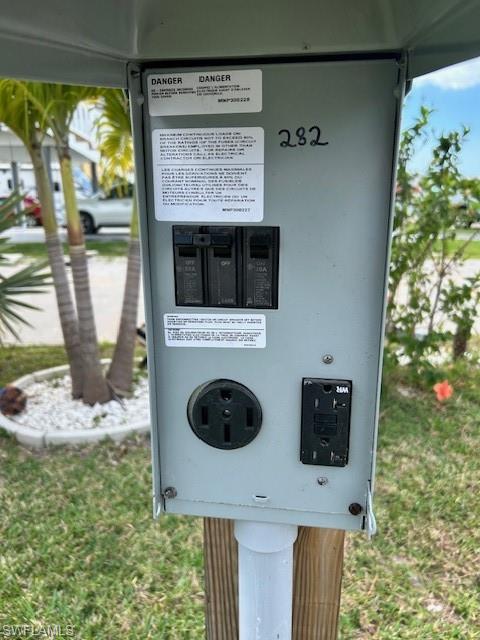 PALMETTO PALMS R V - Land