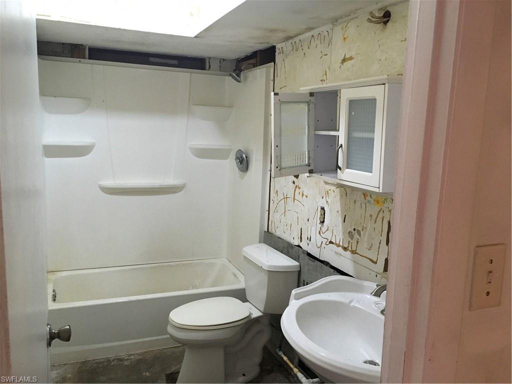 FORT MYERS - Residential