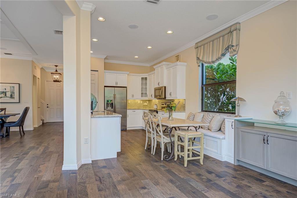 MAPLE RIDGE - Residential