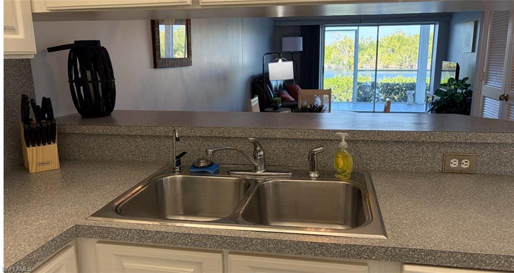 MAINSAIL - Residential Lease