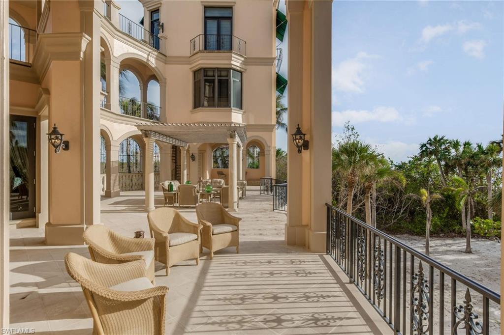 STRAND AT BAY COLONY - Residential