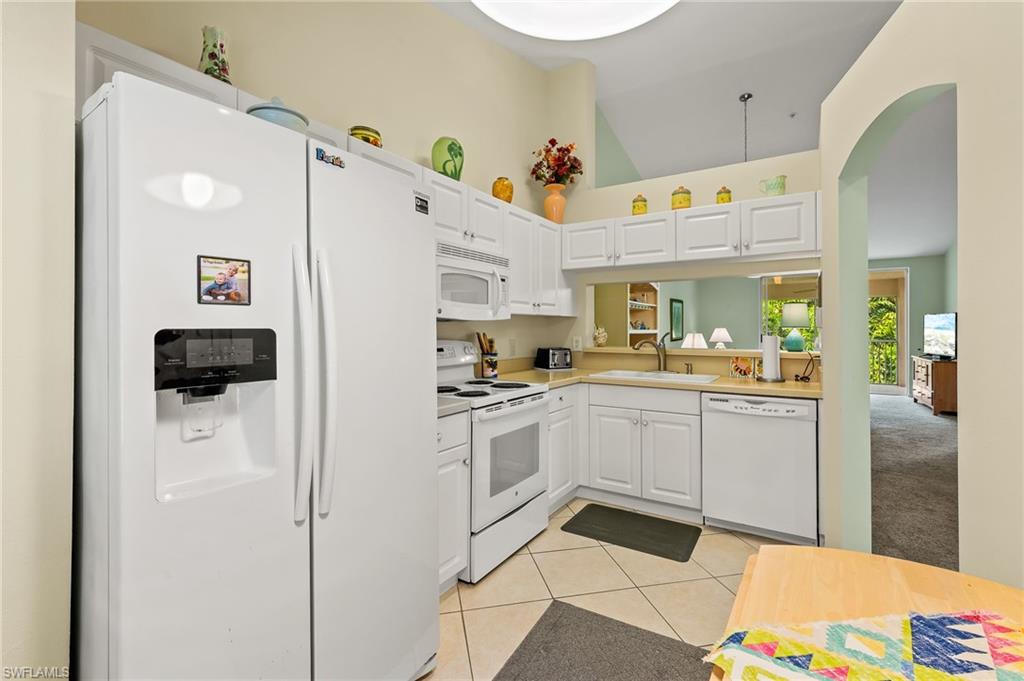 HUNTINGTON LAKES - Residential