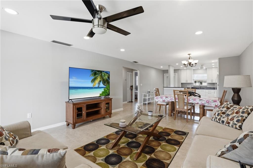 VALLEY STREAM TOWNHOUSE - Residential