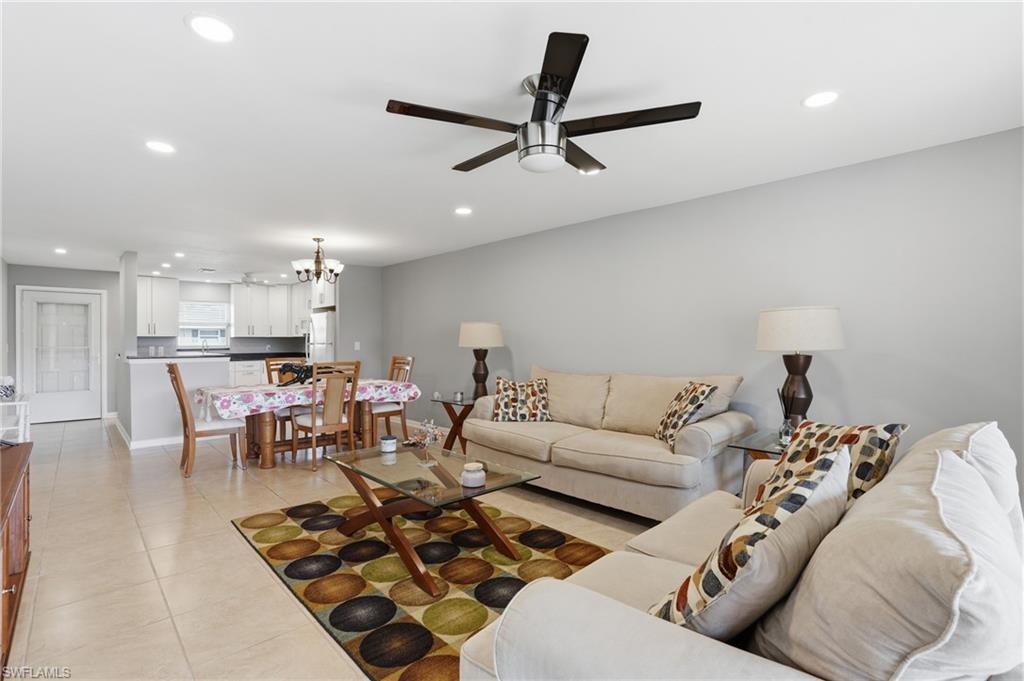 VALLEY STREAM TOWNHOUSE - Residential