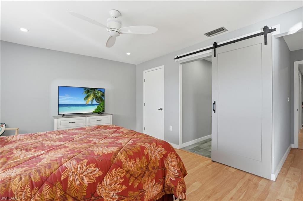 VALLEY STREAM TOWNHOUSE - Residential