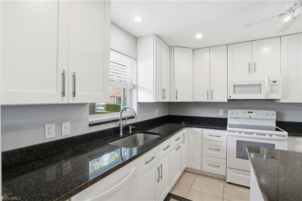 VALLEY STREAM TOWNHOUSE - Residential