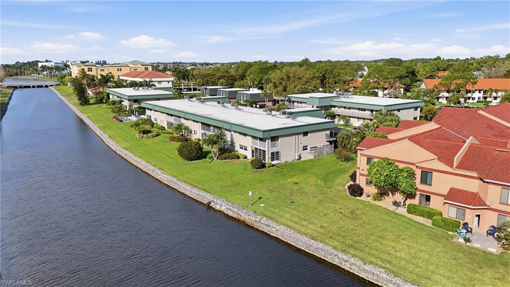 VALLEY STREAM TOWNHOUSE - Residential