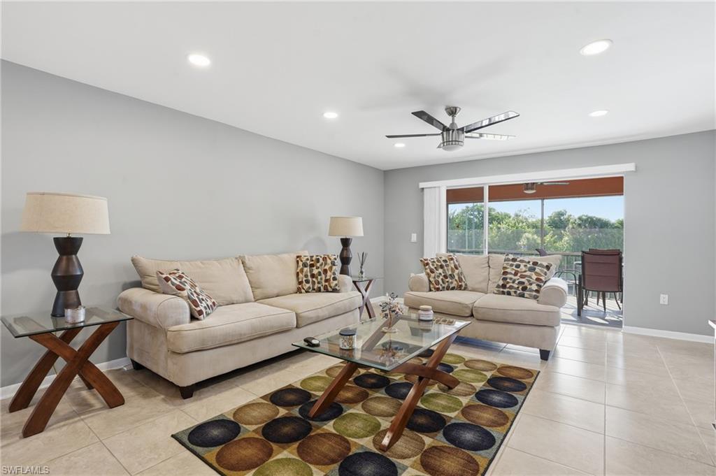 VALLEY STREAM TOWNHOUSE - Residential