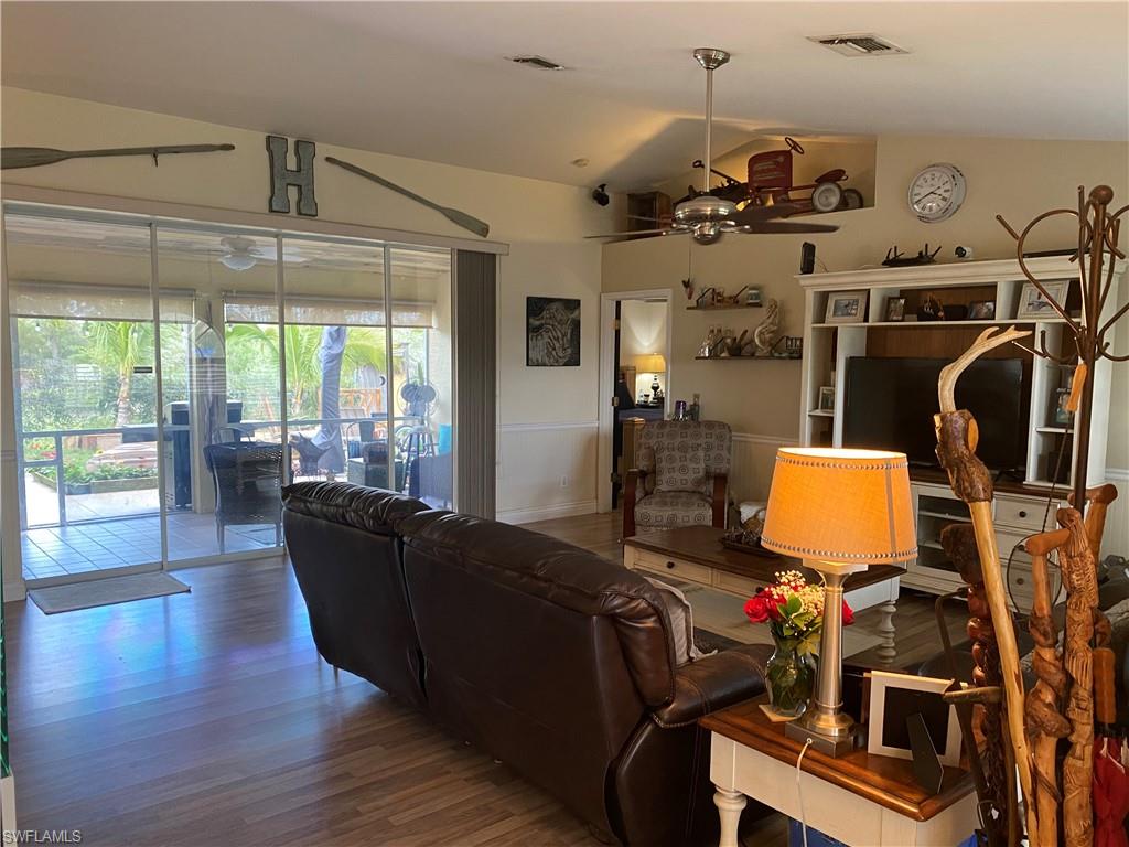 BAYSHORE ESTATES SUBDIVISION - Residential