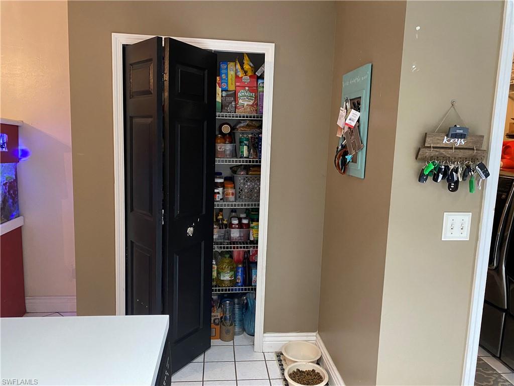 BAYSHORE ESTATES SUBDIVISION - Residential