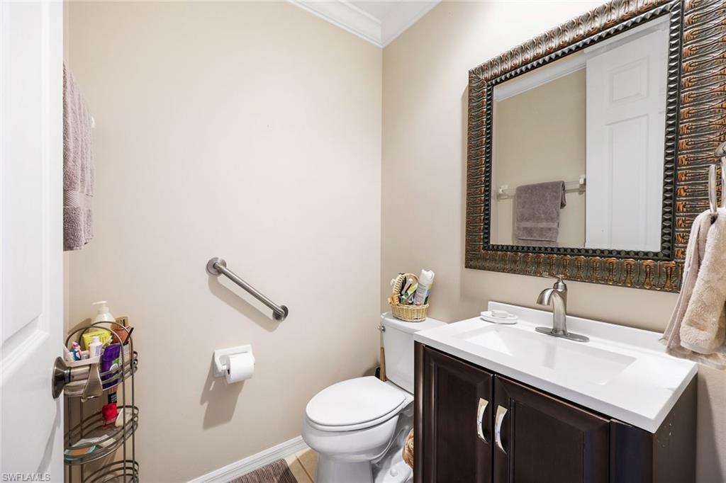 LAUREL LAKES - Residential