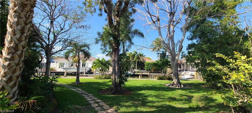 1890 Tarpon RD