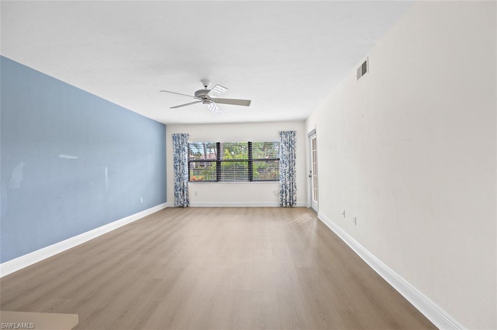 COACH HOUSE - Residential