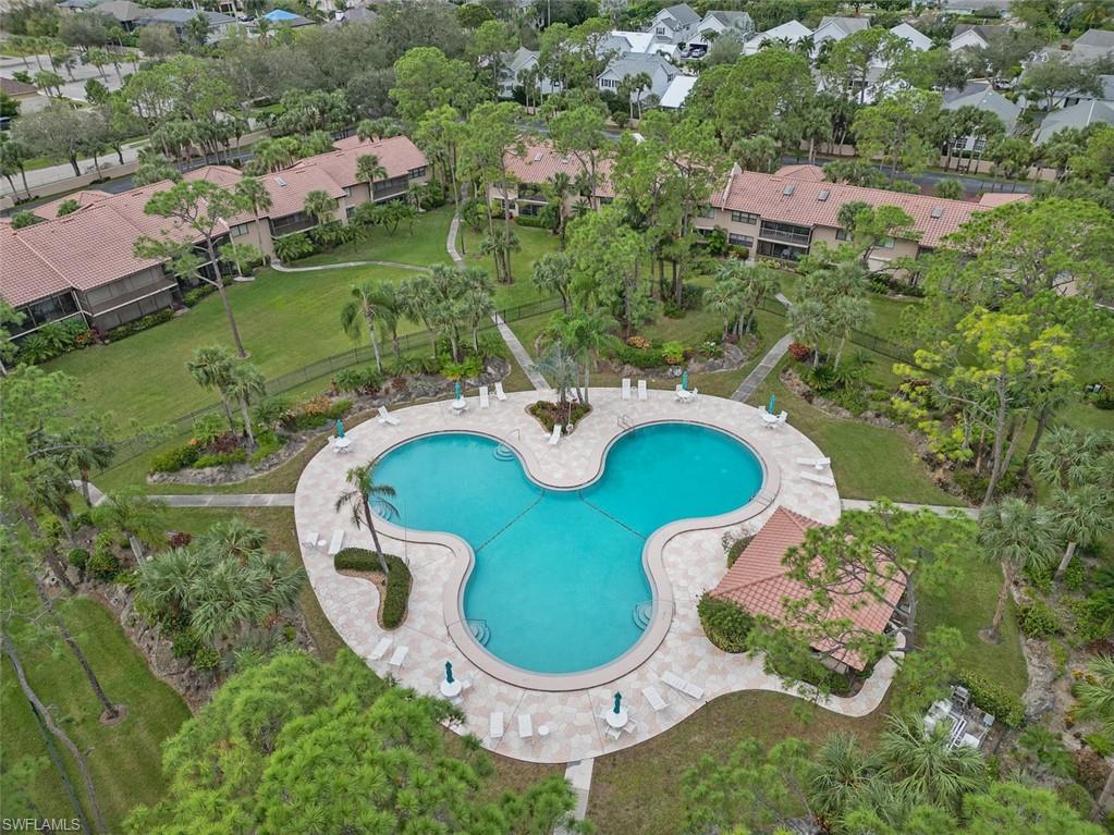 COACH HOUSE - Residential