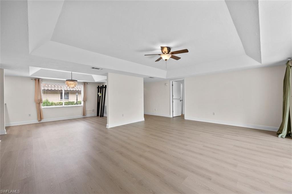 COACH HOUSE - Residential