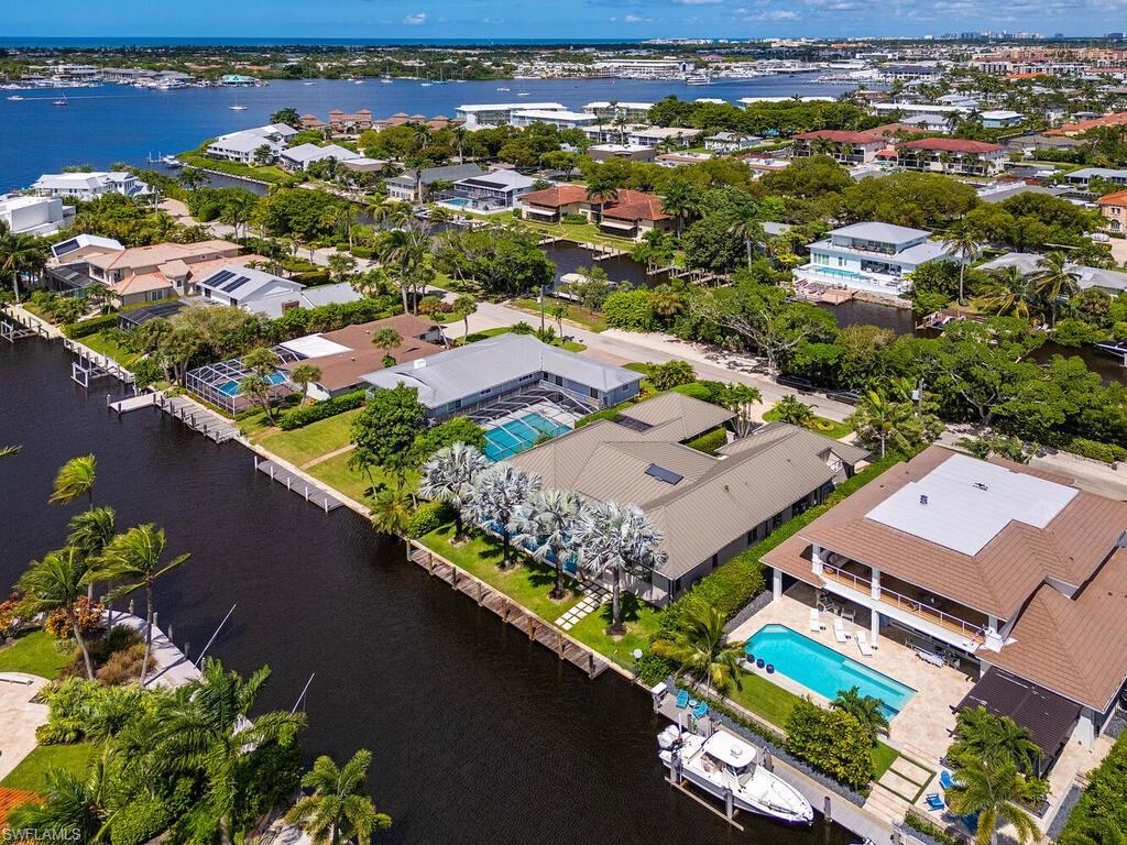 ROYAL HARBOR - Residential