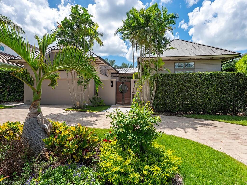 ROYAL HARBOR - Residential