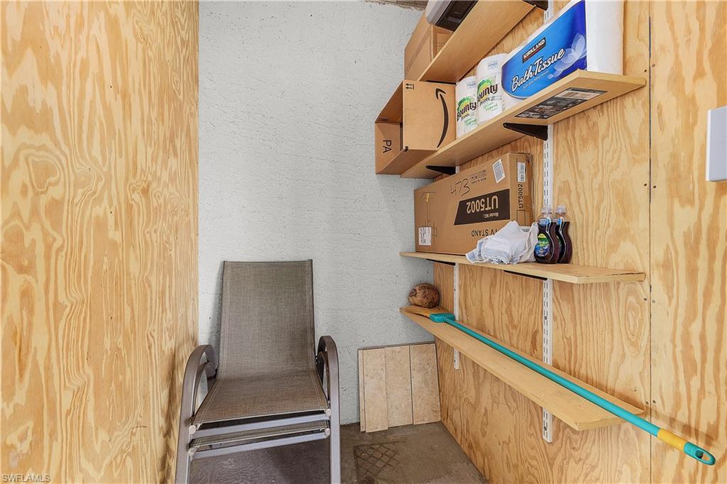 FOUR WINDS MARINA NORTH CONDO - Residential