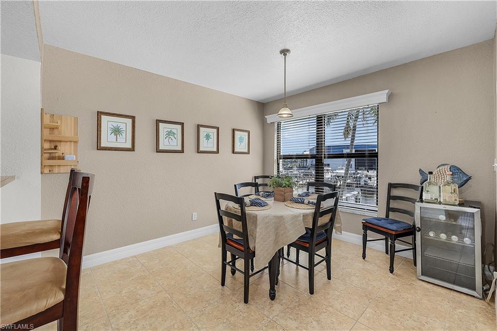 FOUR WINDS MARINA NORTH CONDO - Residential