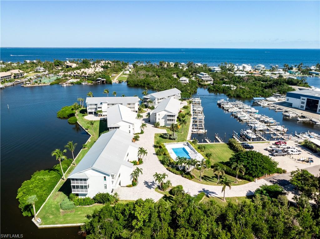 FOUR WINDS MARINA NORTH CONDO - Residential